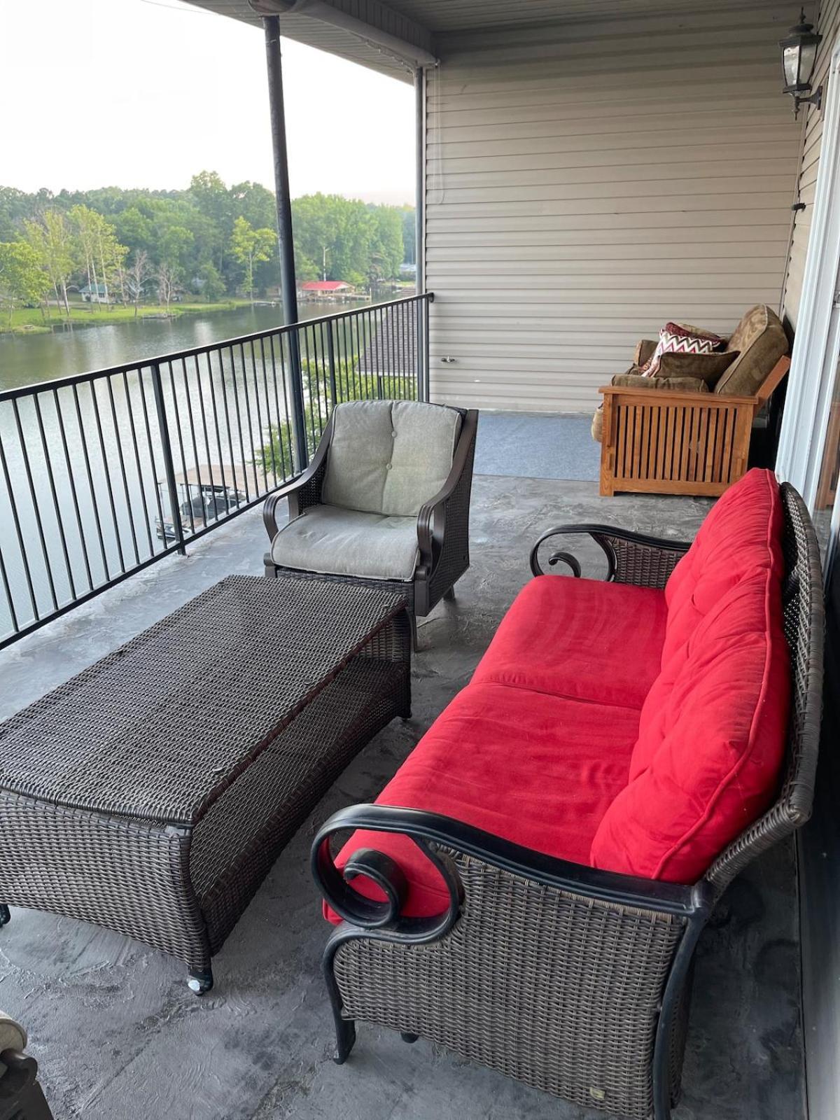 Brooklynn'S Bay, Elegant Lakefront Condo Retreat 温泉城 外观 照片