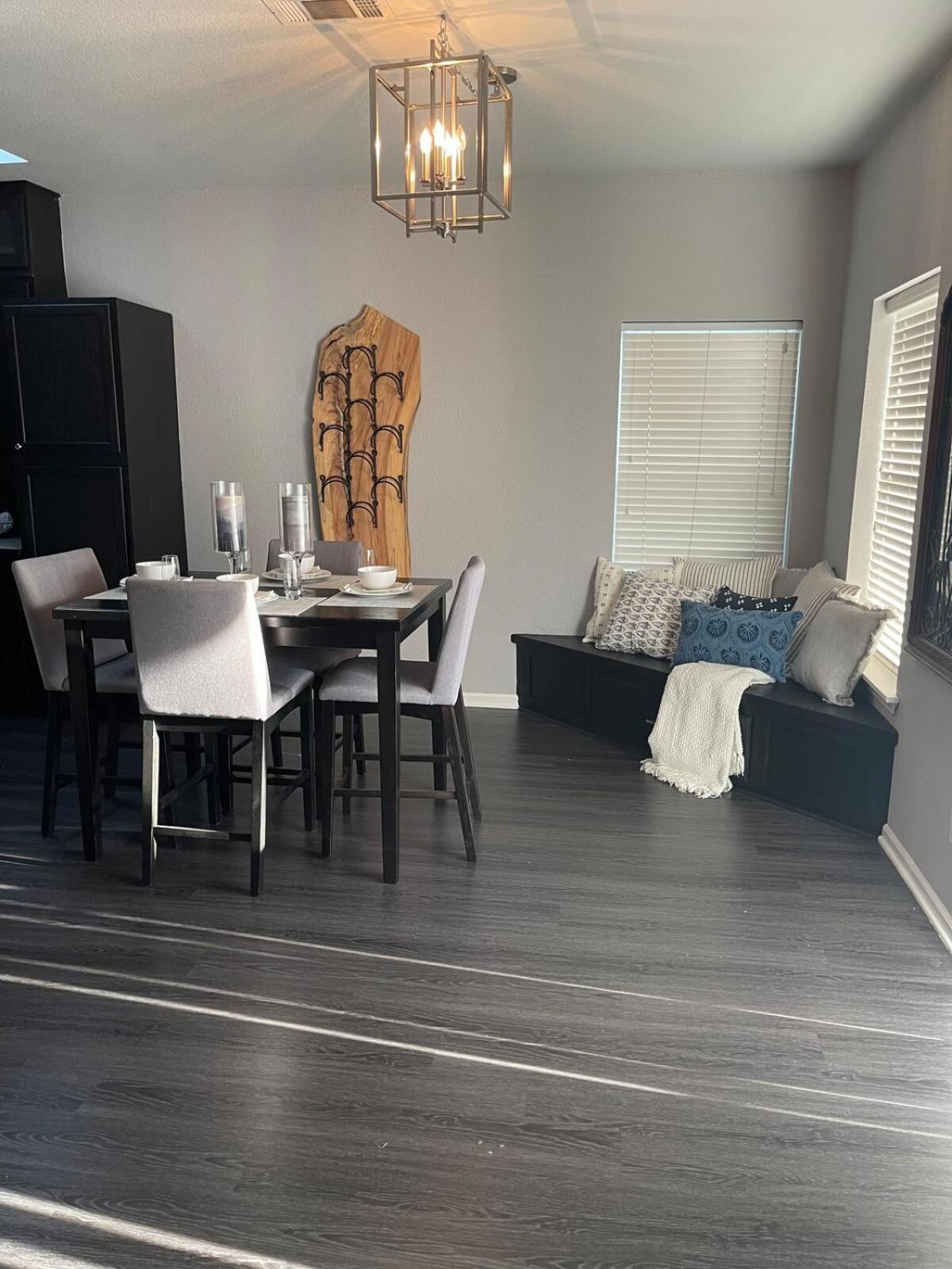 Brooklynn'S Bay, Elegant Lakefront Condo Retreat 温泉城 外观 照片